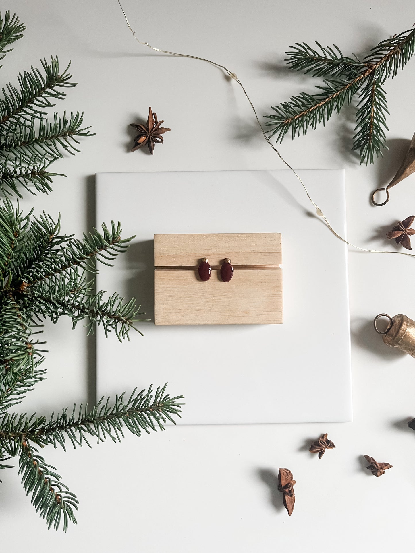Tiny Christmas Light Studs